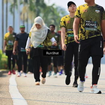 Runner Photo 7058884