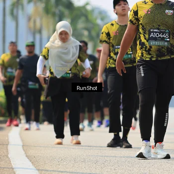 Runner Photo 7058899