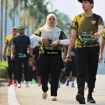 Runner Photo 7058909