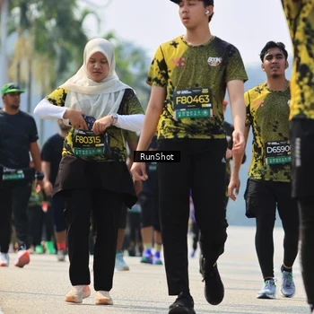Runner Photo 7058910