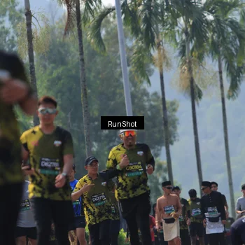 Runner Photo 7058921
