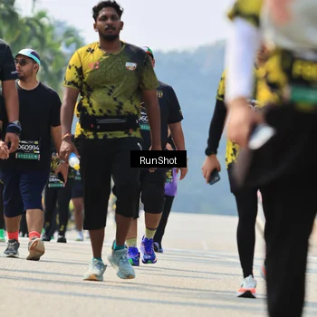 Runner Photo 7058938