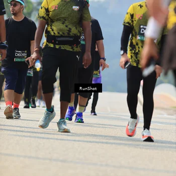 Runner Photo 7058939