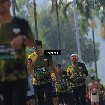 Runner Photo 7058978