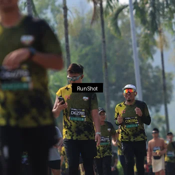 Runner Photo 7059023