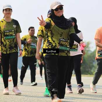 Runner Photo 7059049