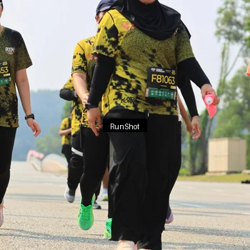 Runner Photo 7059057