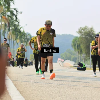 Runner Photo 7059082