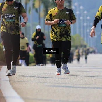 Runner Photo 7059088