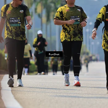 Runner Photo 7059090