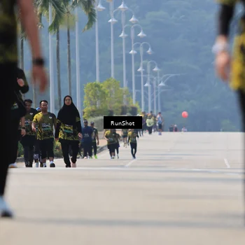 Runner Photo 7059098