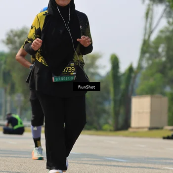 Runner Photo 7059132