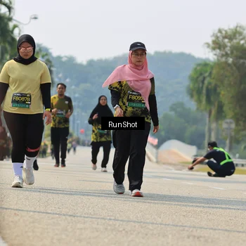 Runner Photo 7059149