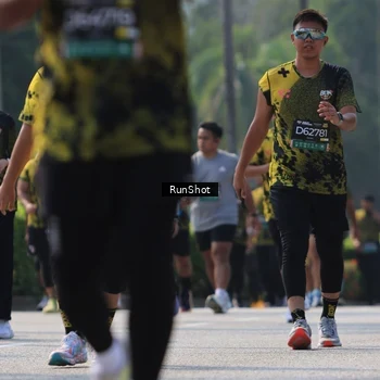 Runner Photo 7059163