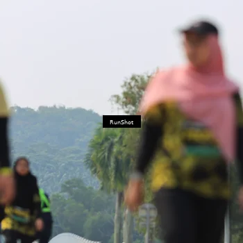 Runner Photo 7059175