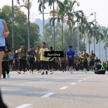 Runner Photo 7059193
