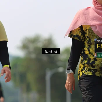 Runner Photo 7059198