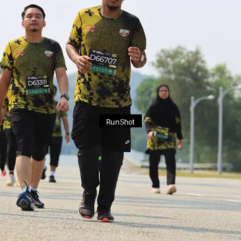 Runner Photo 7059220
