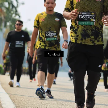 Runner Photo 7059227