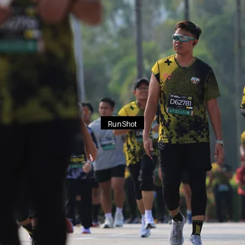 Runner Photo 7059228