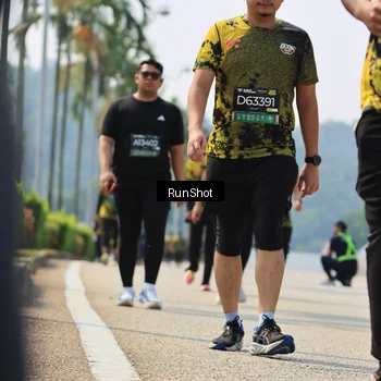 Runner Photo 7059229