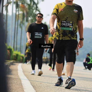 Runner Photo 7059235
