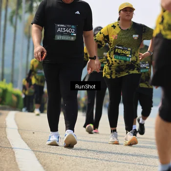 Runner Photo 7059252