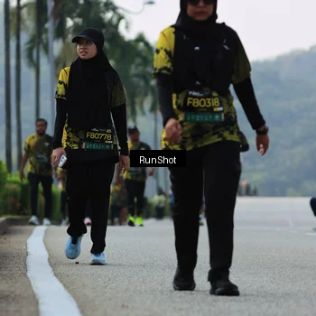 Runner Photo 7059338