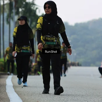 Runner Photo 7059339