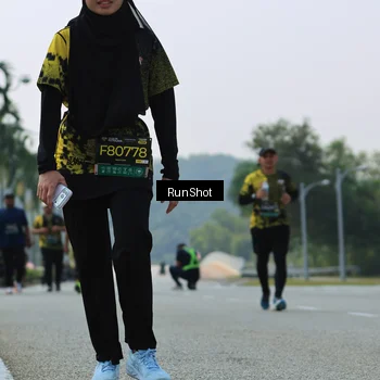 Runner Photo 7059341