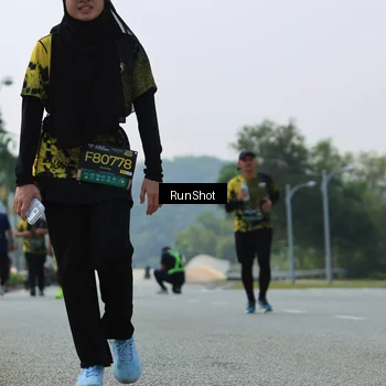 Runner Photo 7059342