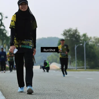 Runner Photo 7059347