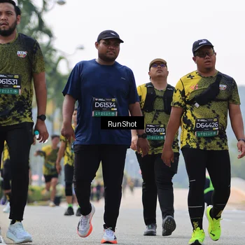 Runner Photo 7059359