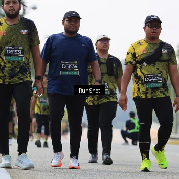 Runner Photo 7059360