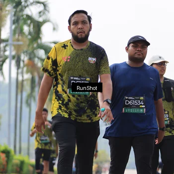 Runner Photo 7059376