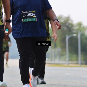 Runner Photo 7059379