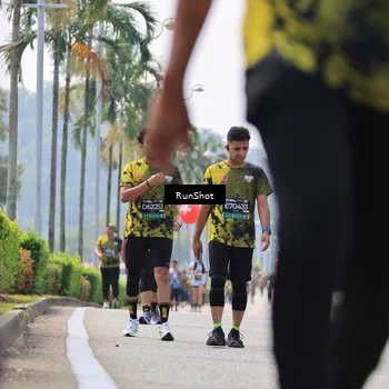 Runner Photo 7059384
