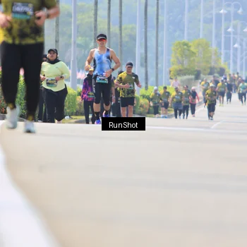 Runner Photo 7059392
