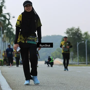 Runner Photo 7059397