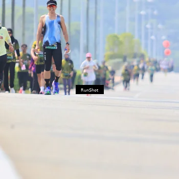 Runner Photo 7059403