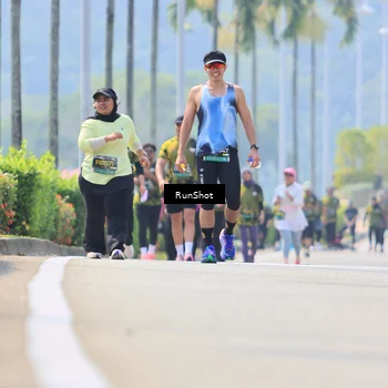 Runner Photo 7059416