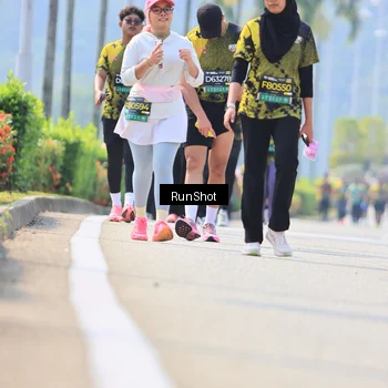 Runner Photo 7059430