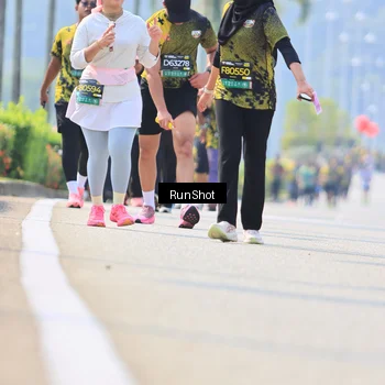 Runner Photo 7059440