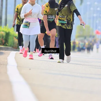 Runner Photo 7059442