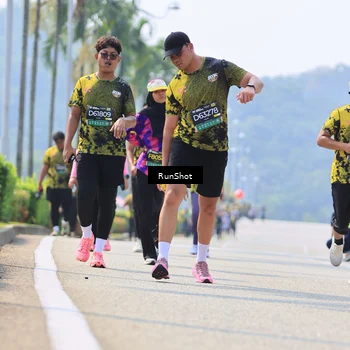 Runner Photo 7059449