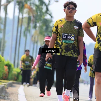 Runner Photo 7059471