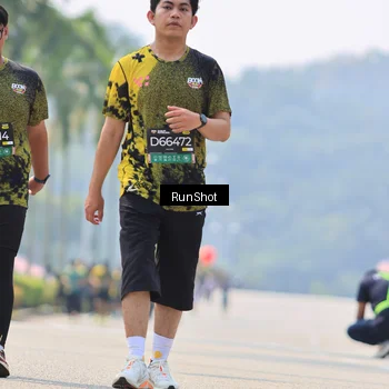 Runner Photo 7059481