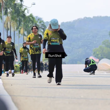 Runner Photo 7059495