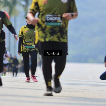 Runner Photo 7059503