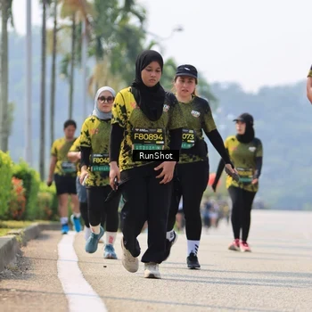 Runner Photo 7059532